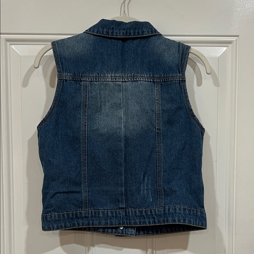 Classic Sleeveless Denim Vest - Dark Blue - Picture 2 of 6